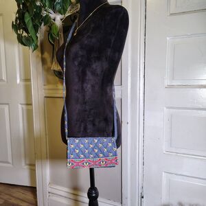 Vera Bradley Emily Blue Wallet With Strap Retired Pattern Vintage Rare